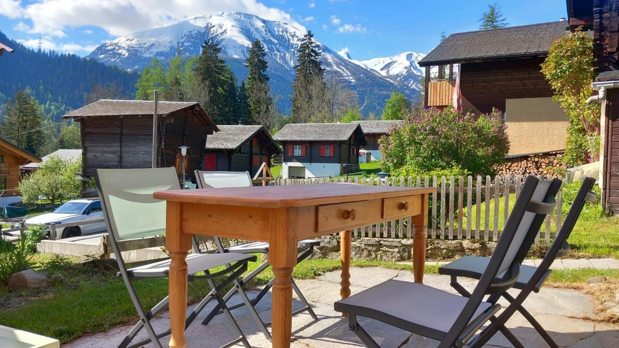 Heimeliges Walliserhaus Fiesch Exteriér fotografie